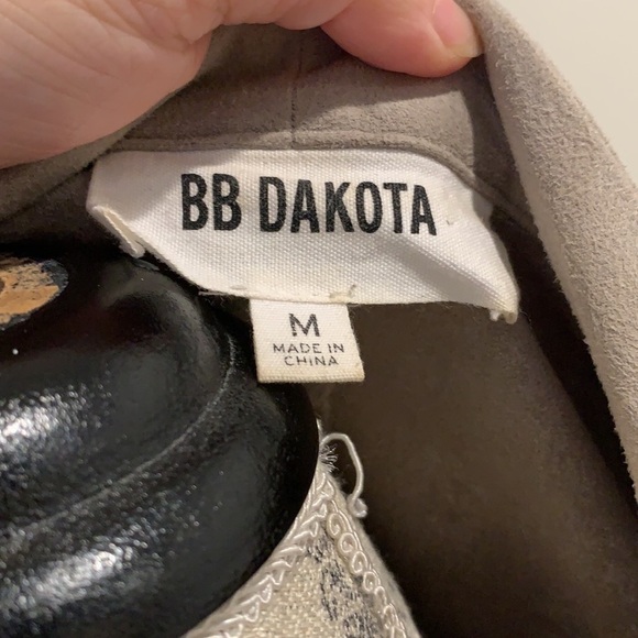 BB DAKOTA Suede It Out light grey drape open-front jacket size M - Picture 2 of 4